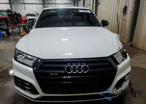 2019 Audi Sq5 Premium Plus z USA, uszkodzony, nr VIN WA1B4AFY5K2054329